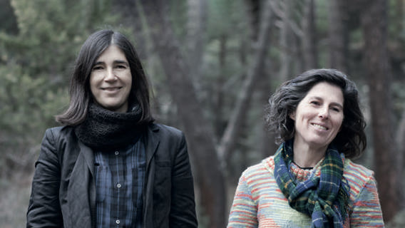 María Blasco y Mónica Salomone, coautoras de Morir Joven, a los 140