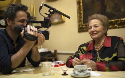 Muchos hijos, un mono y un castillo, homenaje a una madre